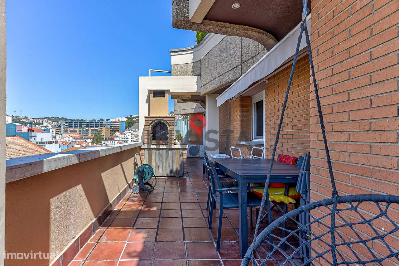 Apartamento renovado no Edificio Planicie-21