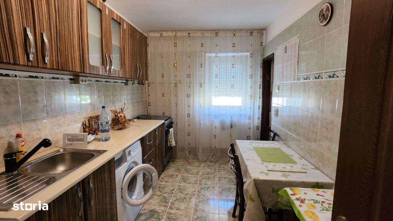 3 Camere Decomandat str. Aprodu Purice-5