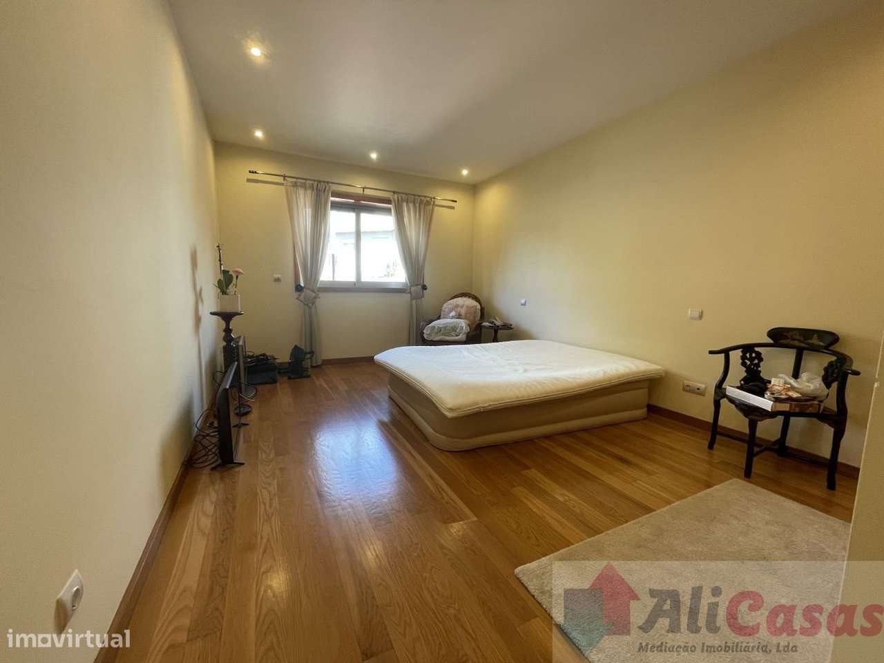 Fantástica Vivenda C/-17