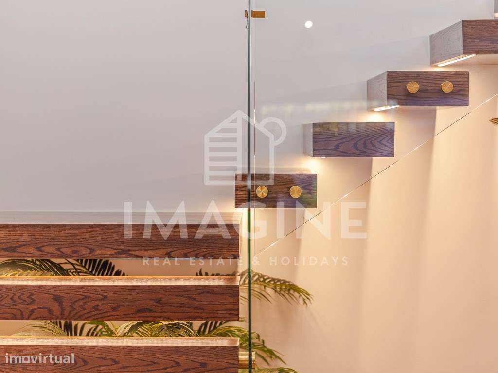 Moradia V2, de Arquitetura Moderna com Piscina e jardim - Urbanizaç...-29