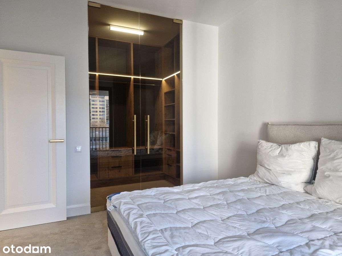 Przestronny Apartament w sercu Gdyni na 3 piętrze-6