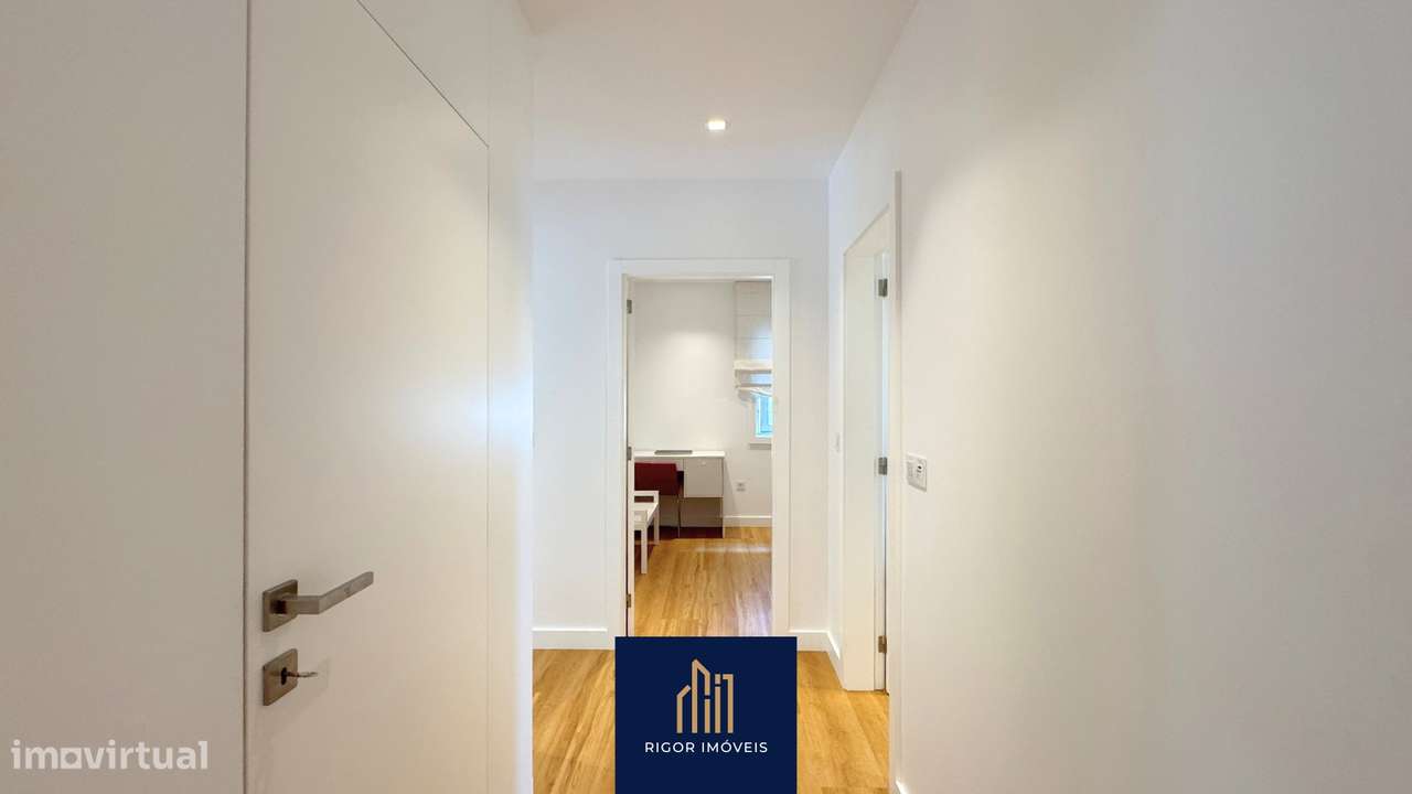 Apartamento T4 Zona Balnear Póvoa de Varzim, Avenida Santos Graça-15