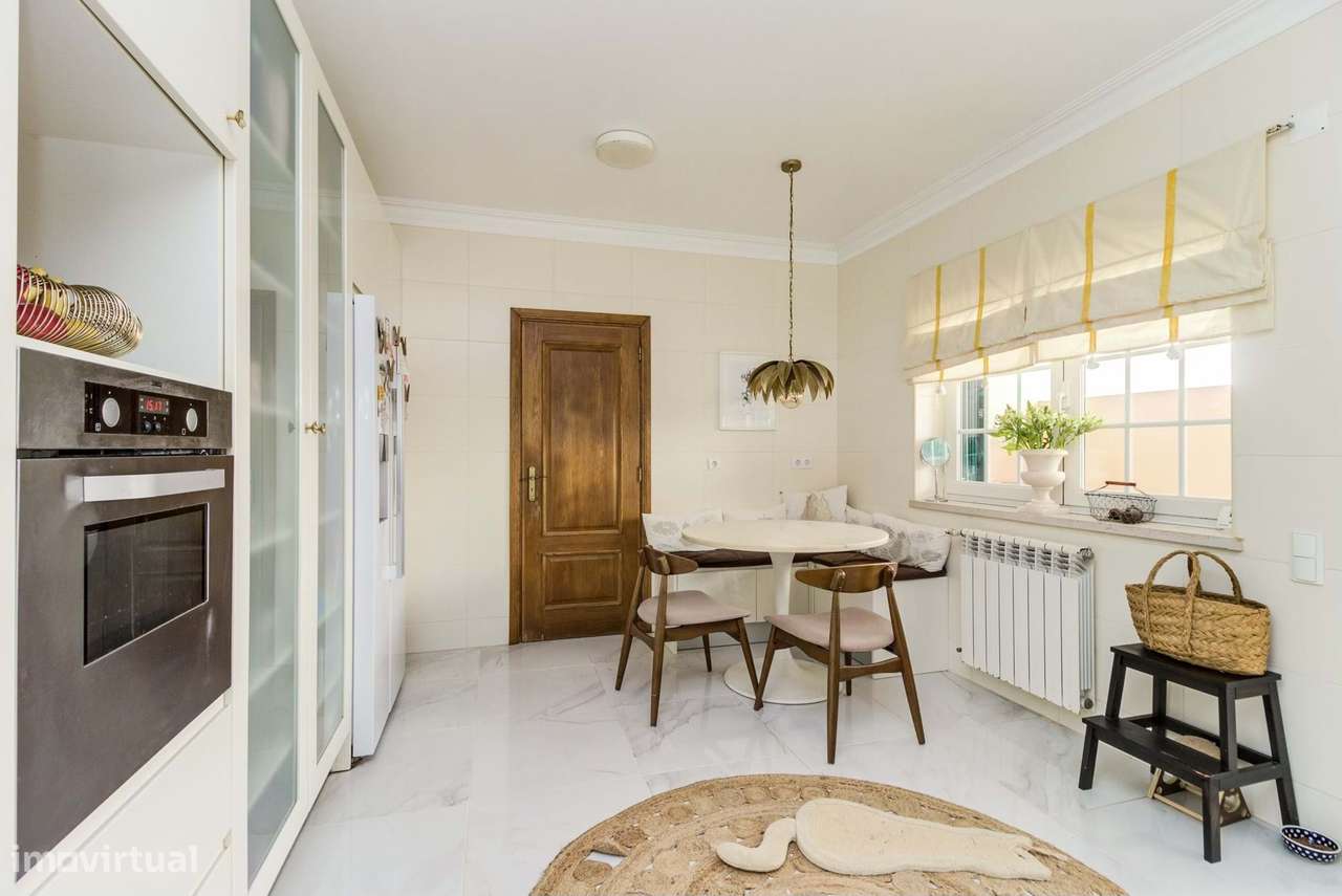 Moradia T6 com Piscina aquecida, Court de Ténis e Jardim na Lourinhã –-10