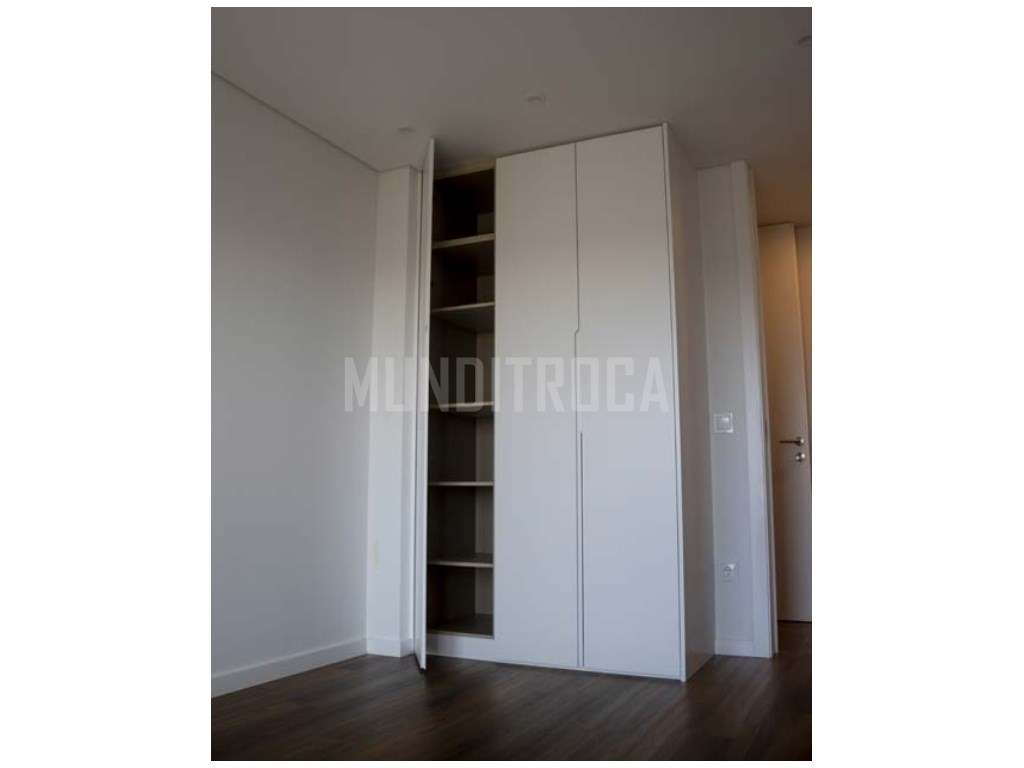 Apartamento T3 Novo Ferreiros - gar. 2 carros-12