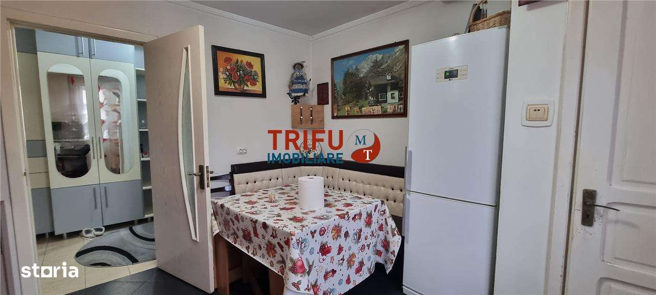 Ofertă de Închiriere Apartament 3 Camere, Zona Cloșca - Imagine principală: 3/9