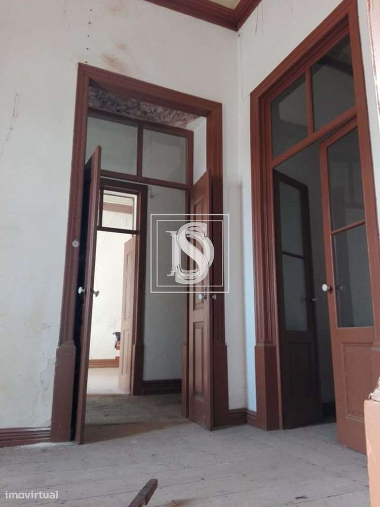 Moradia Isolada T4 em Santa Catarina da Fonte do Bispo - Grande imagem: 4/30