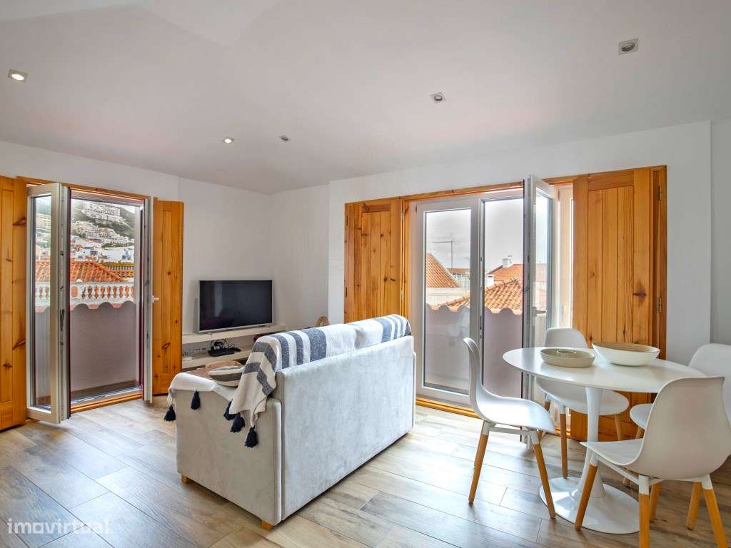 Duplex T2 em Santiago - A poucos passos da praia-0