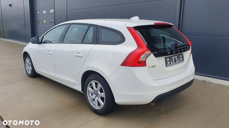 Volvo V60 D2 Edition - 6