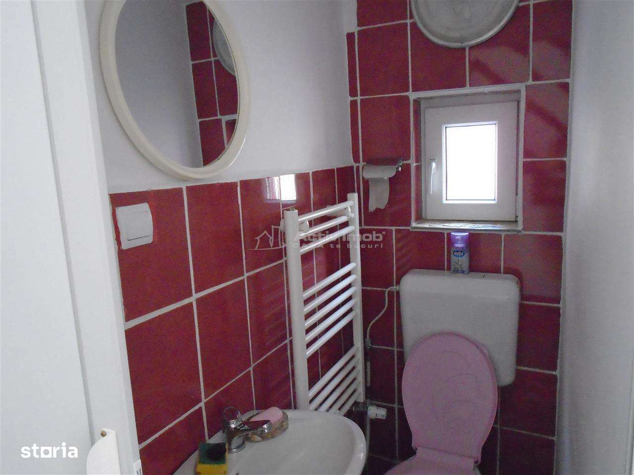 Resita Casa 7 incaperi Parter,Etaj ZERO Investitie - Imagine principală: 5/19