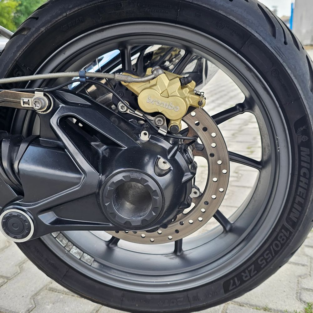bmw r