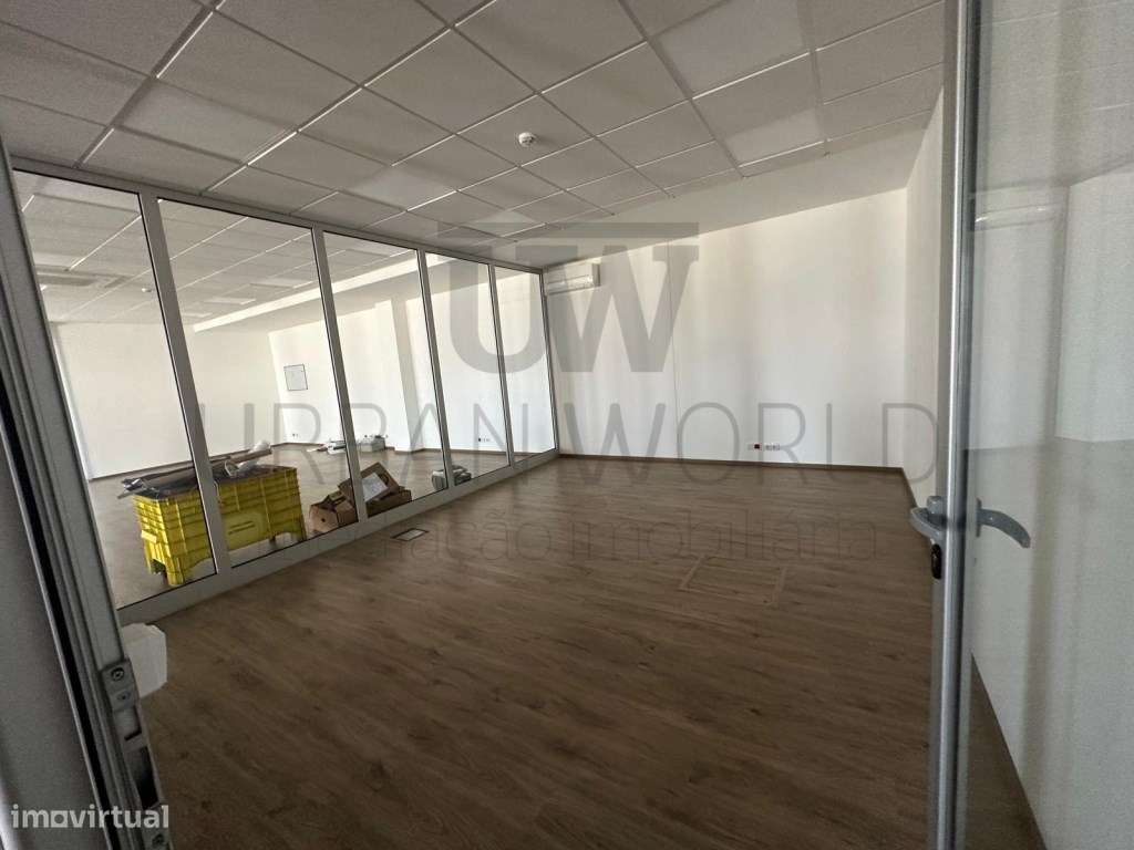 Armazém Industrial, Nelas - Canas de Senhorim, 4.279 m²-19