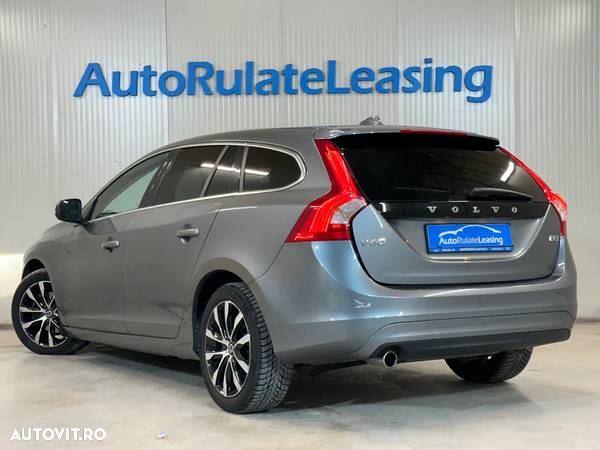 Volvo V60 D3 Summum - 4