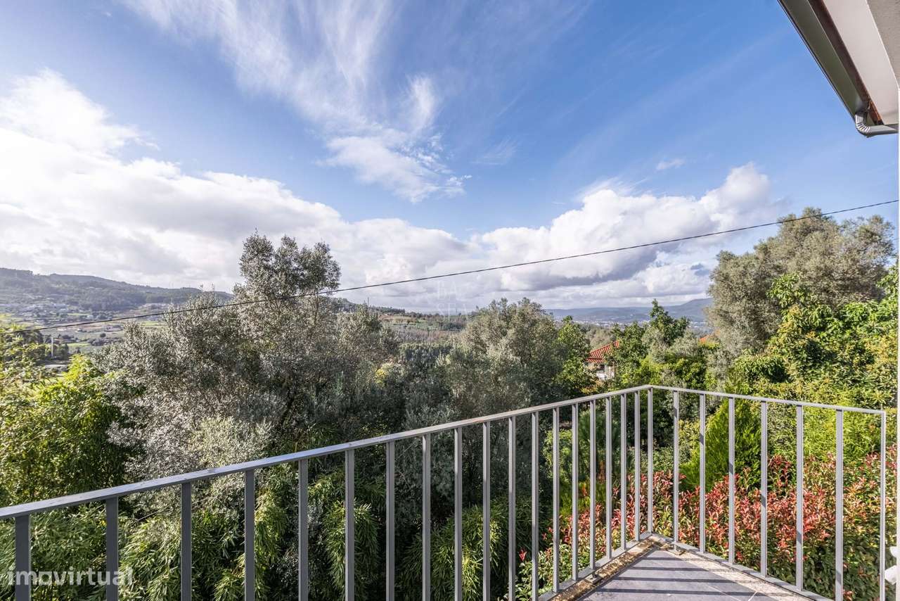 Morada individual com 4 suítes e piscina em Geraz do Minho - Póvoa de-18