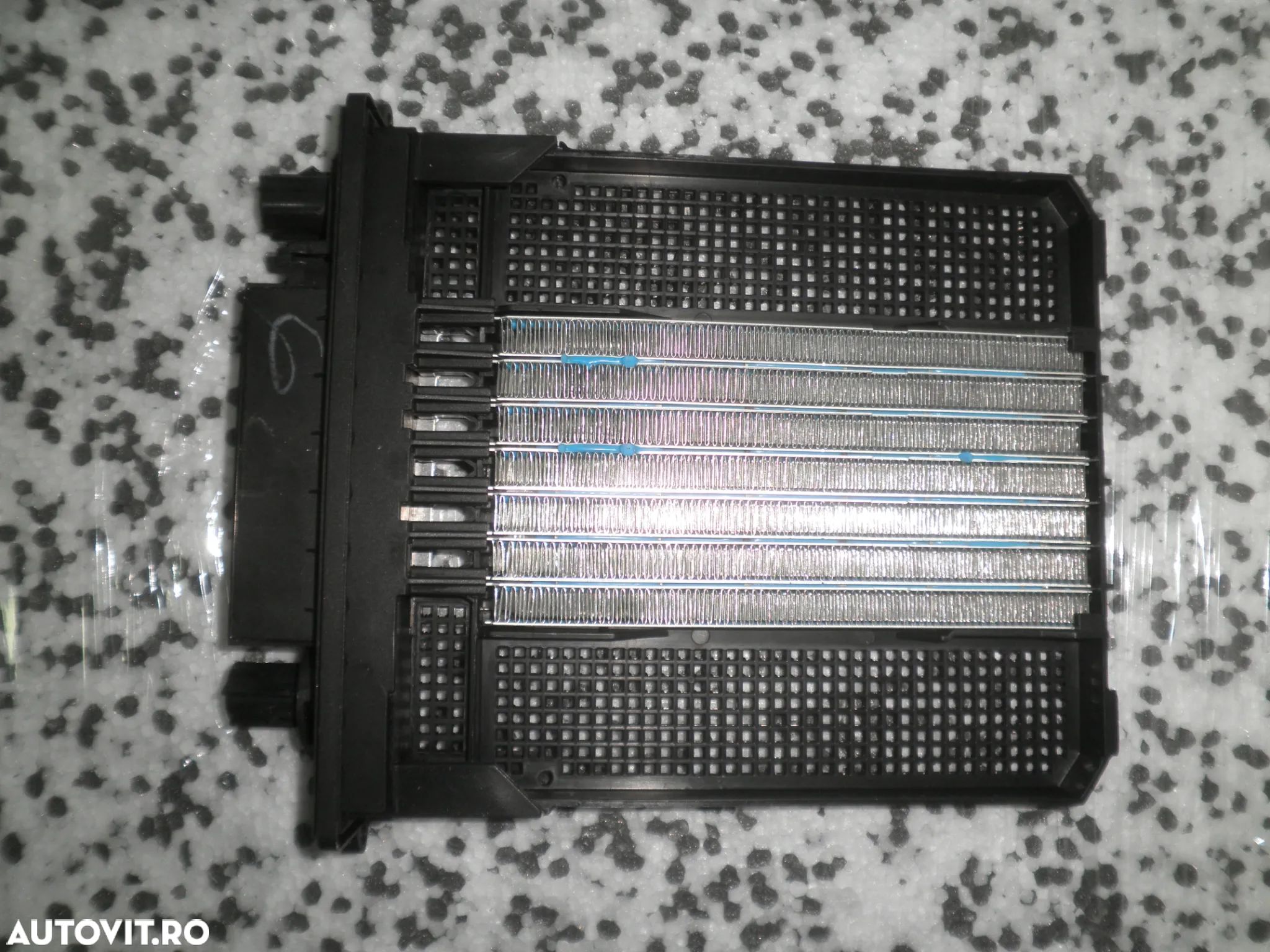 Radiator / rezistenta bord Range Rover Evoque 2.0 d 2017 BG9N-18D612-AA BG9N18D612AA - 1