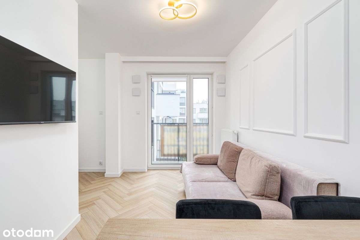 Nowoczesna kawalerka z balkonem 2024!-1