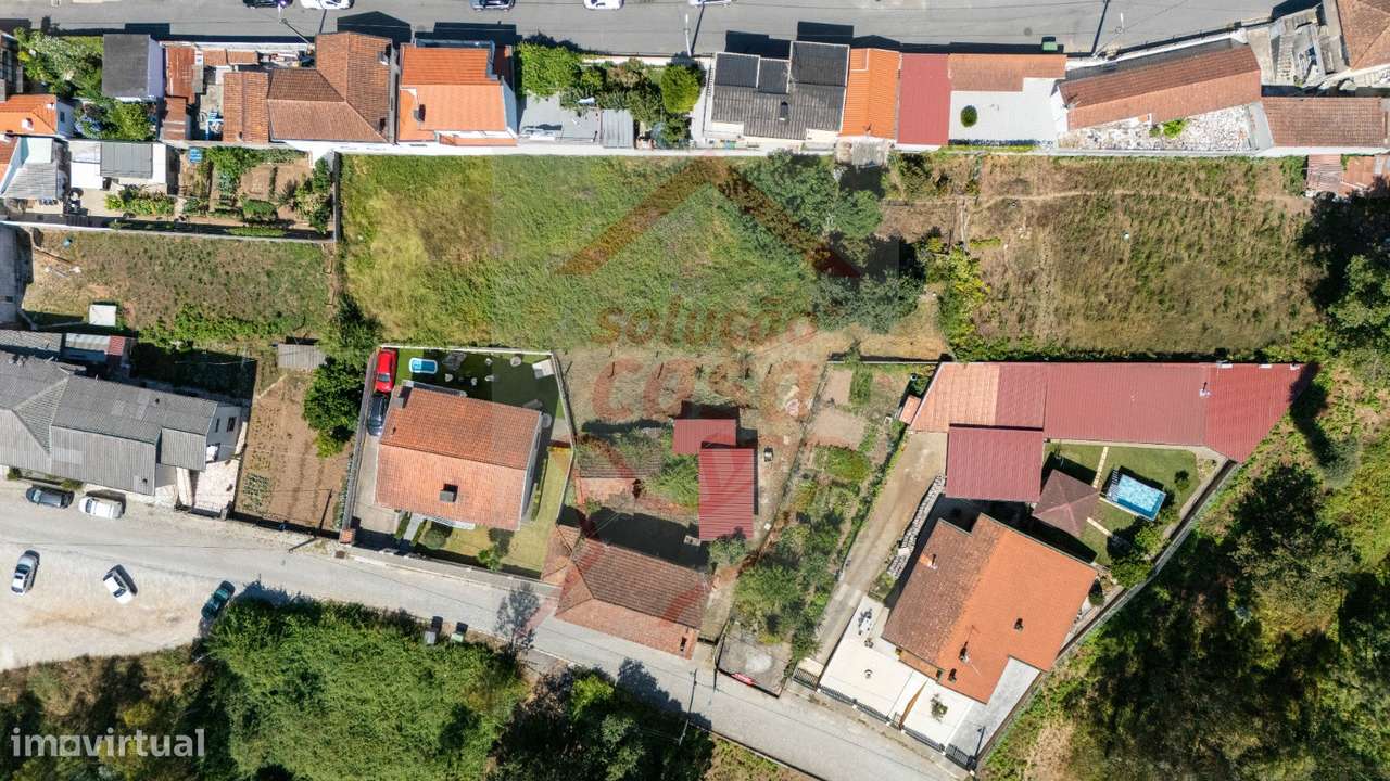 2 Moradias para restaurar, inseridas em um terreno de 2962m2, em Sandi-21