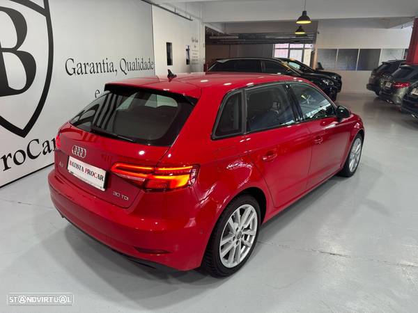 Audi A3 Sportback 1.6 TDI Design S tronic - 8