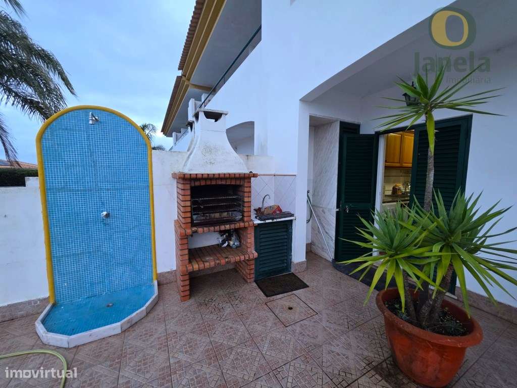 Maravilhosa moradia com piscina e jardim, em Albufeira - Grande imagem: 2/27