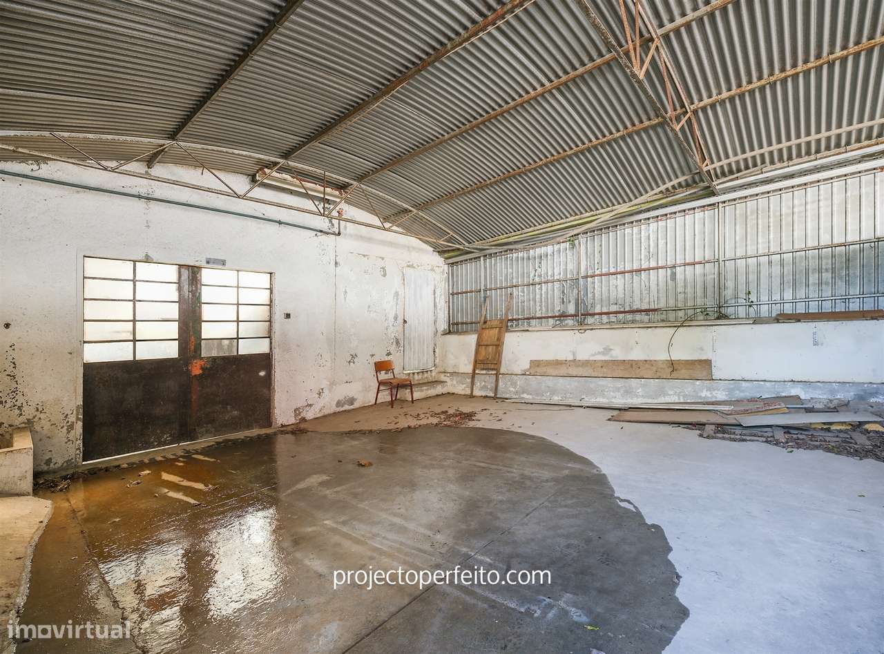 Armazém  Venda em São João da Madeira,São João da Madeira - Grande imagem: 5/10