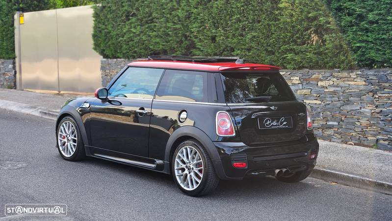 MINI John Cooper Works - 3