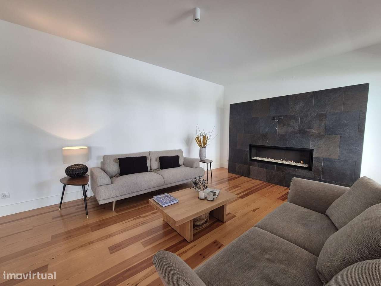 Apartamento T3 com varanda, Monte Estoril, Cascais - Grande imagem: 2/34