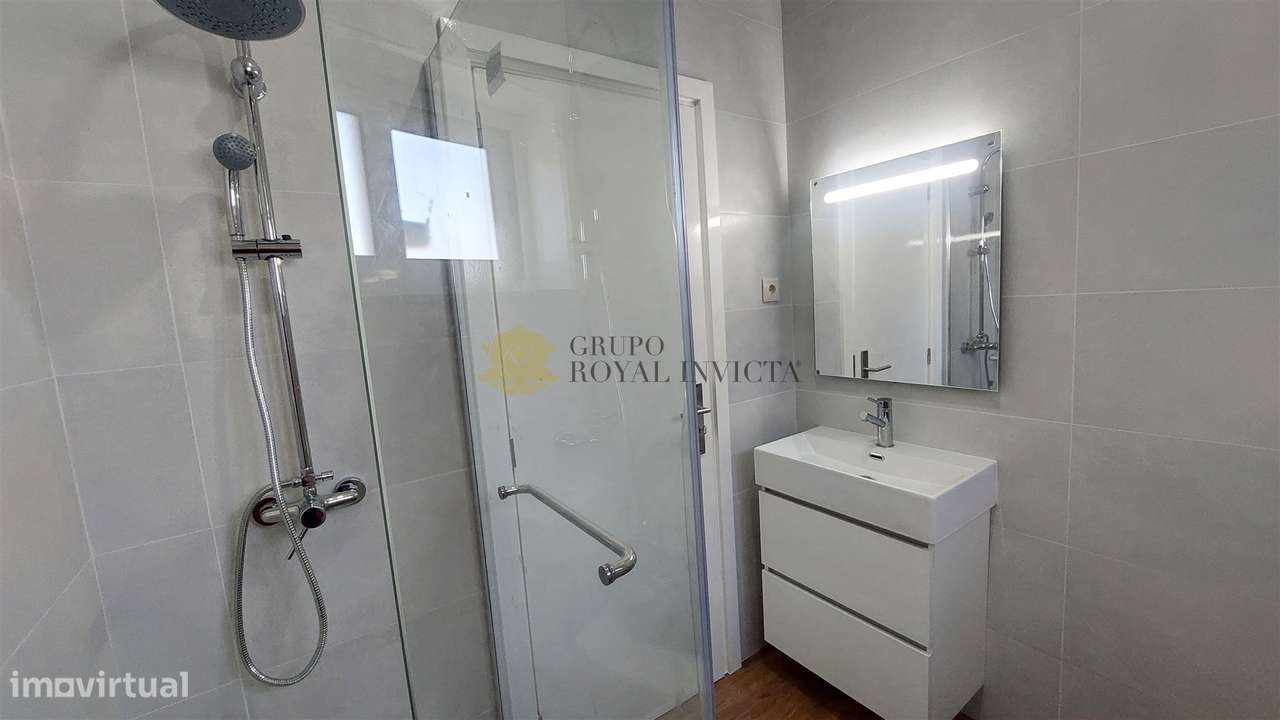 Apartamento  T3 totalmente remodelado  - Aguas Santas-19