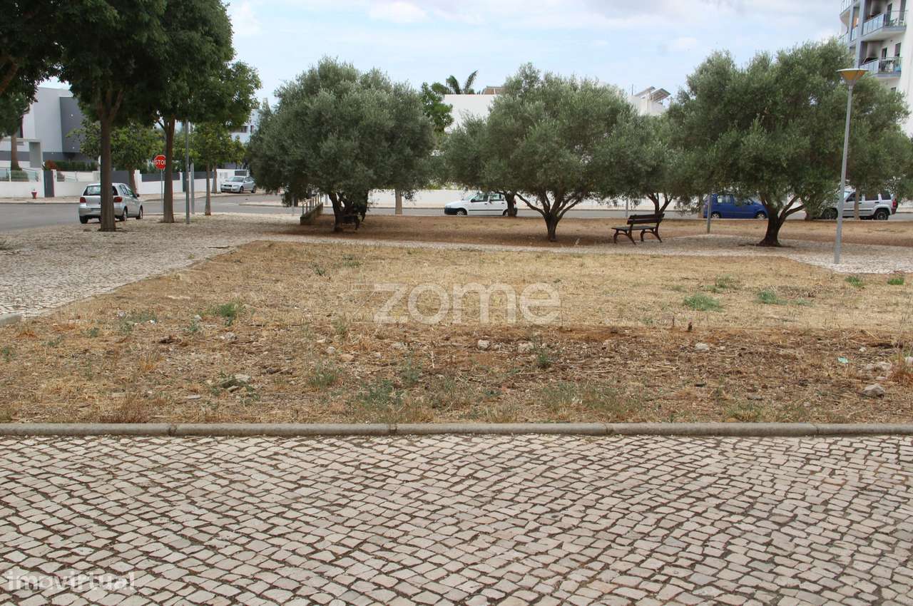 Terreno destinado a construção Urbana Vertical - Grande imagem: 4/16