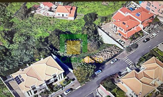 Terreno com projeto aprovado para construção de duas moradias - Grande imagem: 4/6