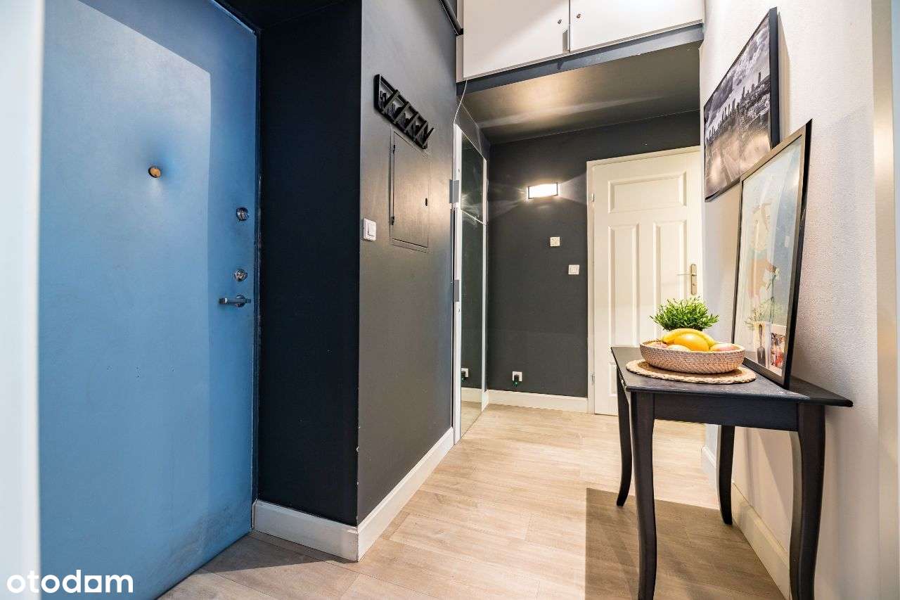 Trzypokojowe mieszkanie w zabytkowej kamienicy-13