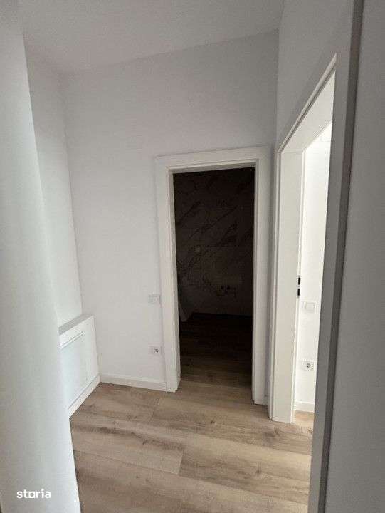 Apartament cu CF 3 camere finisat 55mp terasa 10mp Central Eroilor - Imagine principală: 5/7