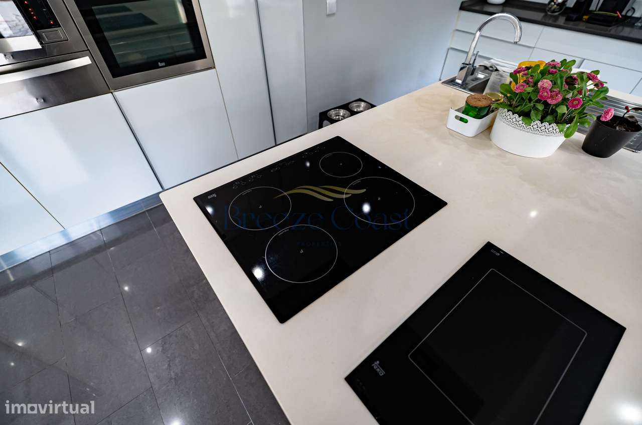 Moradia T2 com Piscina Privada e a 30m de Lisboa-23