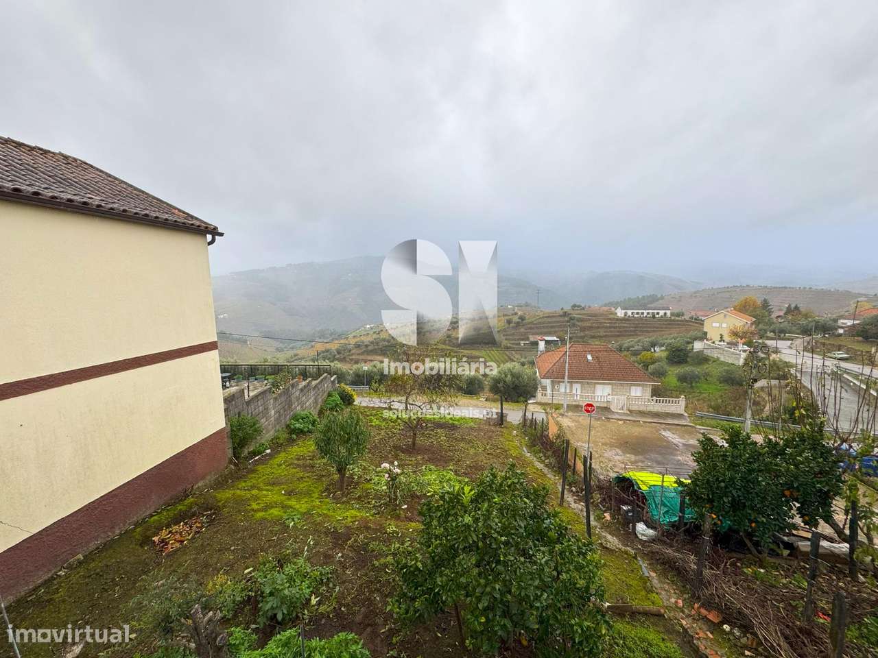 Moradia em Banda T2 - Grande imagem: 5/23