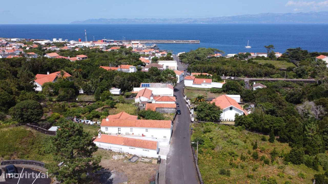 Ruina para reconstrução em Sao Roque do Pico-11