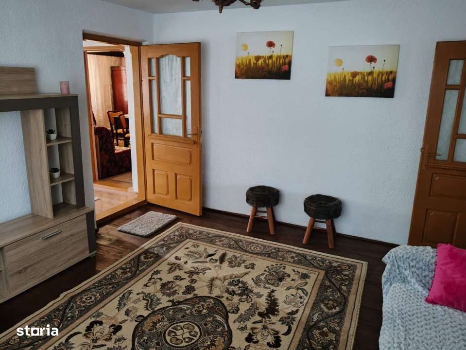 Casa traditionala cu teren generos la tara – Gorj, Șomanesti - Imagine principală: 4/17