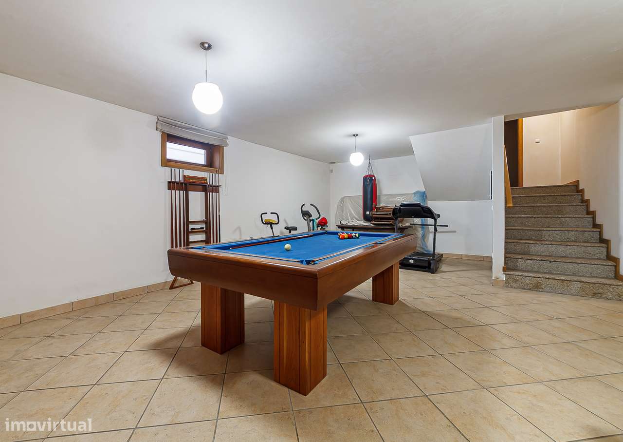 Moradia T3 com piscina em Fiães, Santa Maria da Feira-33