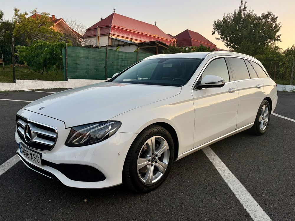Mercedes-Benz E W213 [2016 - 2023] 220 d 4MATIC Aut. 2018