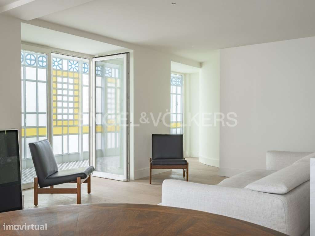 Elegante e luxuoso apartamento T2, junto à Av. da Liberdade-6