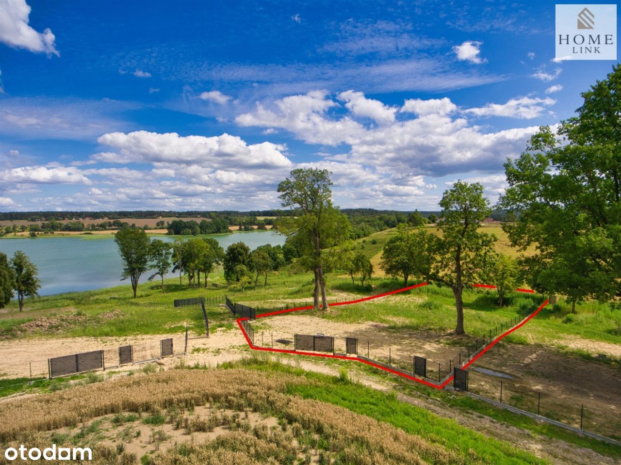 Działka nad jeziorem Bartąg