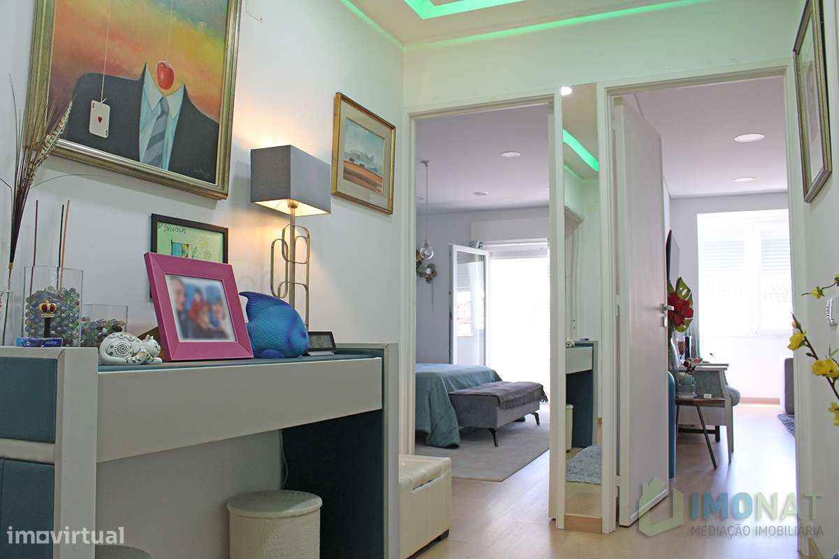 2 Apartamentos ,  T 2 + T 1-23