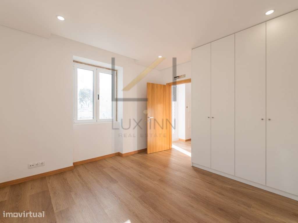 Moradia T5 Recuperada com Piscina, 2 Suítes e Garagem - Lote Isolad...-11