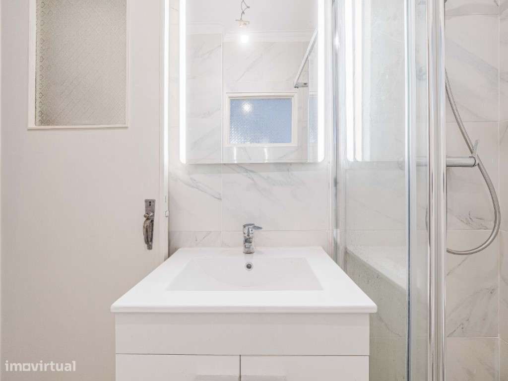 T2+1 Venteira Amadora (Á Segurança Social)-9