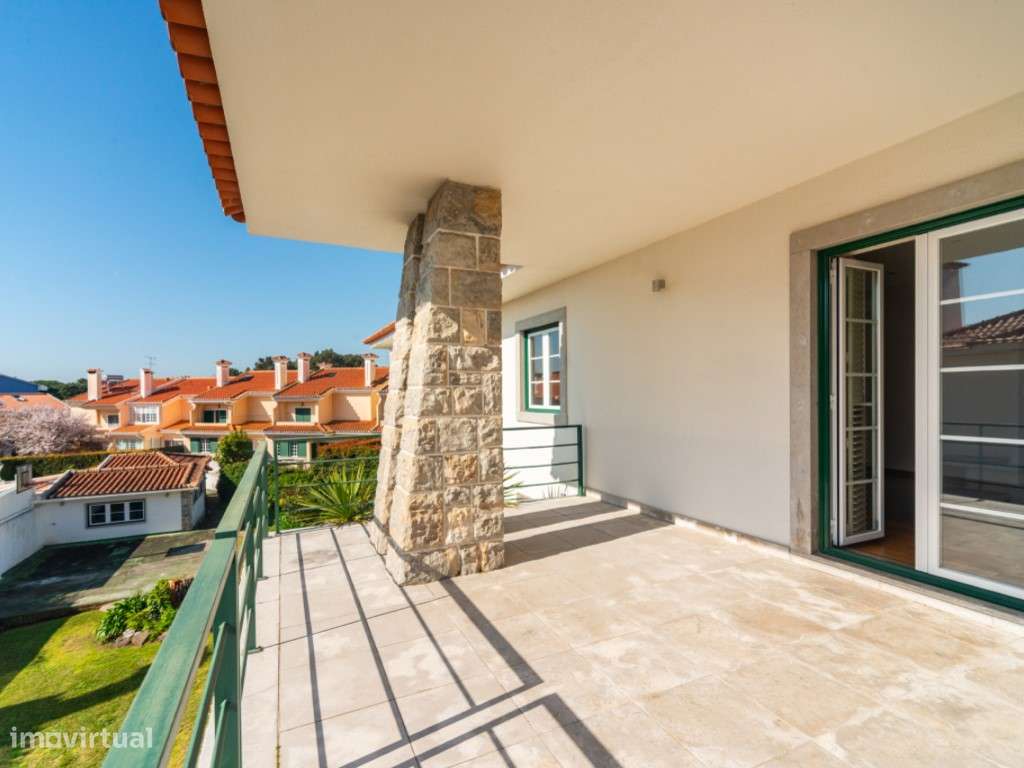 Arrendar moradia T6, Jardim e Piscina, Santo Amaro Oeiras - Grande imagem: 4/52