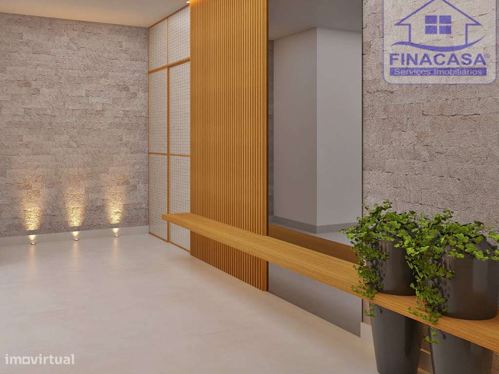 Moradia Isolada em fase de renovação/ remodelação com piscina e jar...-16