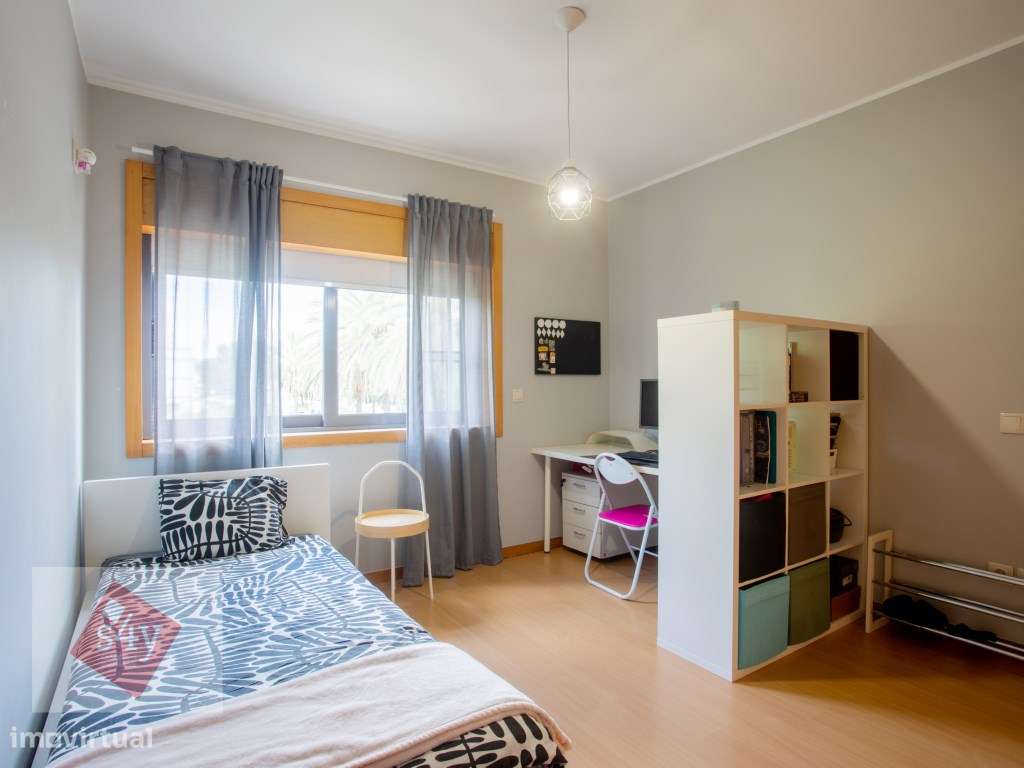 Apartamento T3 com Garagem e Terraço em Vila Serena - Pinhal Novo-17
