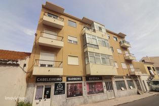 Apartamento T2 - Castanheira do Ribatejo