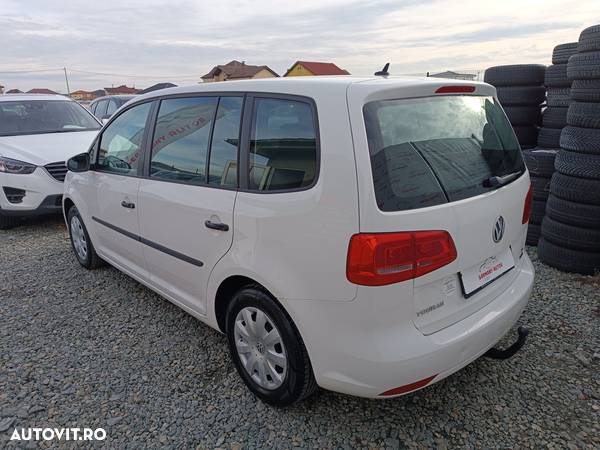 Volkswagen Touran 1.6 TDI BlueMotion Technology Comfortline - 4