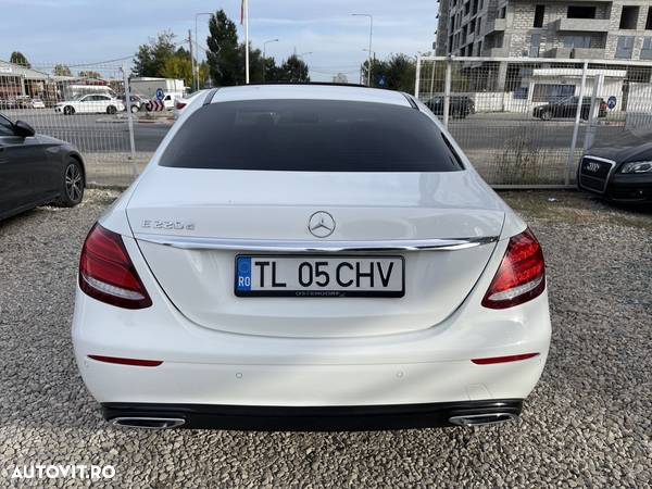 Mercedes-Benz E 220 d 9G-TRONIC AMG Line - 17