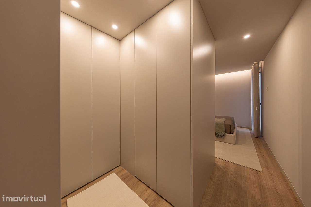 Apartamento T1 Frente para a Piscina!-5