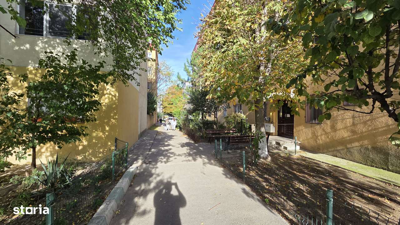 Exclusivitate.Navodari,apartament 2 camere,42 mp,etaj 2/4,pret 47000 E-9