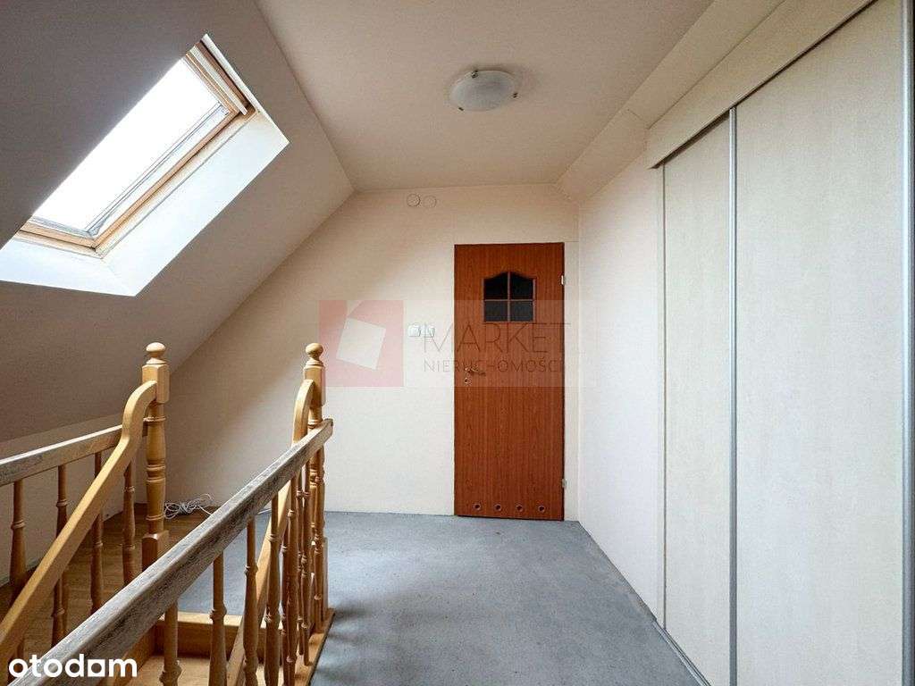 Piękne mieszkanie 4 pok., 2 poziomowe w Stepnicy-7